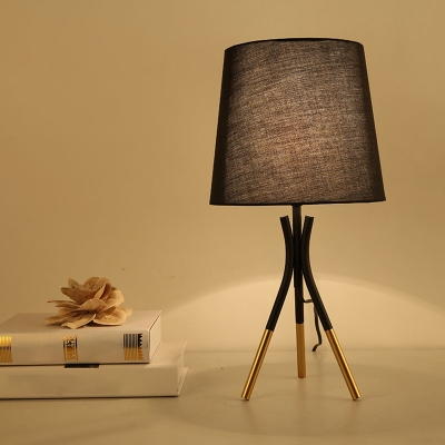 Conic Fabric Nightstand Light Nordic 1-Bulb Black/White and Gold Tri-Leg Table Lamp for Bedroom