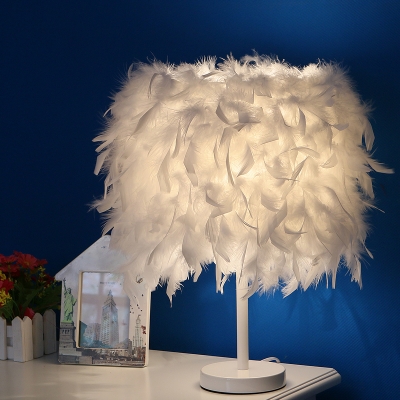 Simplicity Round Night Stand Light Feather 1 Bulb 10