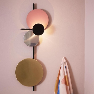 Novelty Nordic LED Wall Sconce Black/Pink/Green Mobile Moon Shaped Wall Lamp with Metal Shade, Warm/White Light