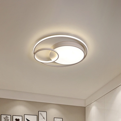 Novelty Nordic Circular LED Flushmount Acrylic Bedroom Close to Ceiling Lamp in Black/White, 16
