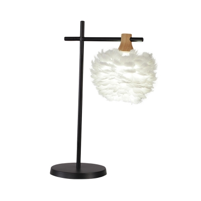 Hand-Weaving Feather Ball Table Lamp Nordic Single-Bulb Black and White Night Light with Right Angle Arm