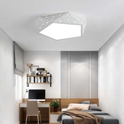 Macaron Laser-Cut Geometric Flush Light Metal Bedroom Small/Large LED Ceiling Mount Lamp in Black/Pink/Green