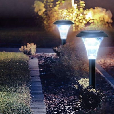1 Pc Flared Solar Pathway Light Simple Metal Black LED Stake Lighting for Outdoor