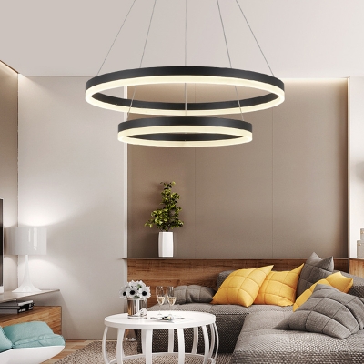 Circular Acrylic Pendant Light Fixture Minimalism 1/2-Bulb Black LED Chandelier in Warm/White Light, Small/Large
