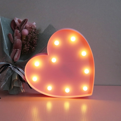 Arrow/Loving Heart LED Night Lighting Nordic Plastic Red/Pink/White Battery Small Table Lamp for Bedroom