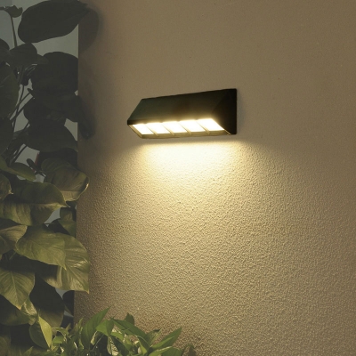 Metal Triangle Prism Sconce Lighting Simplicity Matte Black LED Wall Lamp in Warm/White Light, Small/Medium/Large
