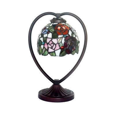 Green 1 Bulb Night Table Lamp Tiffany Stained Glass Rose Patterned Dome Nightstand Light with Love Shaped Base