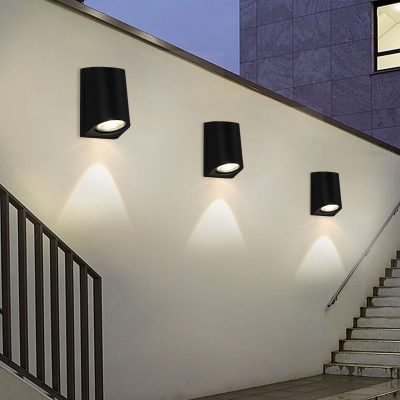 Simplicity LED Wall Lamp Black Pipe Shaped Outdoor Wall Mount with Metal Shade in Warm/White Light