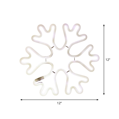 Snowflake/Deer/Clover Mini LED Night Lamp Kids Style Plastic White Battery USB Wall Light for Bedroom