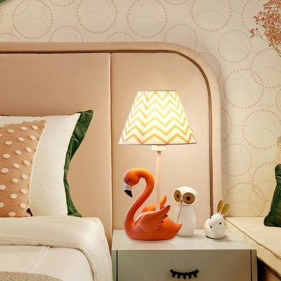 Flamingo Ceramics Table Light Nordic 1 Head Pink Nightstand Lamp with Chevron Print Fabric Shade