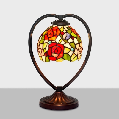 Green 1 Bulb Night Table Lamp Tiffany Stained Glass Rose Patterned Dome Nightstand Light with Love Shaped Base
