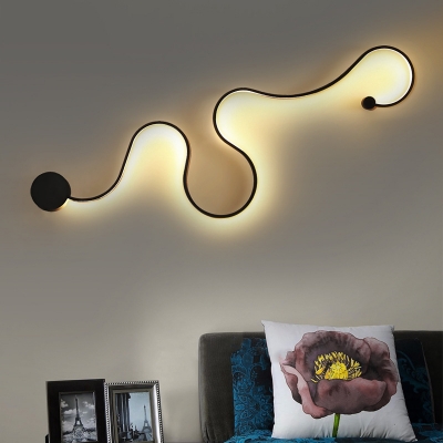 Snaky Flush Wall Sconce Novelty Simple Acrylic Living Room LED Wall Lamp in Black, Warm/White/3 Color Light