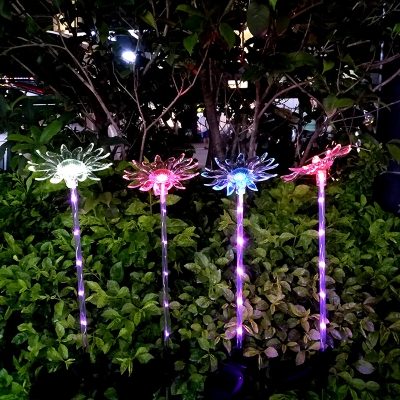 Chrysanthemum Patio Solar Stake Lamp Plastic Cartoon LED Ground Lighting in White, 1-Piece