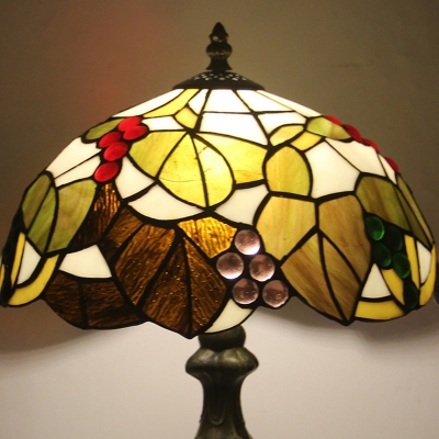 Stained Glass Green Table Light Grape and Leaf 1 Bulb Baroque Style Night Stand Lamp