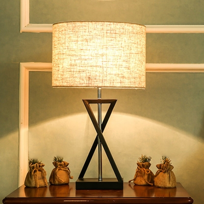 Metal Hourglass Night Table Lamp Nordic Single Black/White Nightstand Light with Drum Fabric Shade