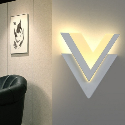 White V LED Wall Mount Light Simplicity Metal Sconce Lighting Fixture for Living Room