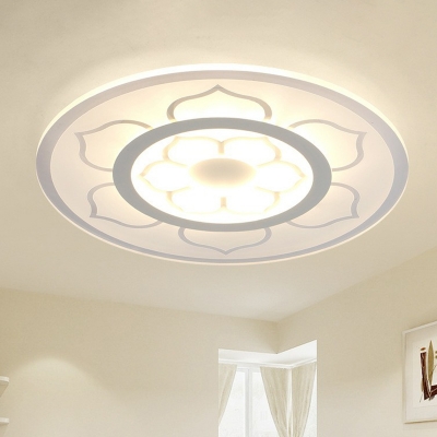 Clear Disc LED Ceiling Flush Mount Light Contemporary Acrylic Flushmount with Flower Pattern