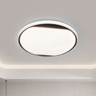 Round LED Flush Ceiling Light Minimalist Acrylic Bedroom Flush Mount Light Fixture