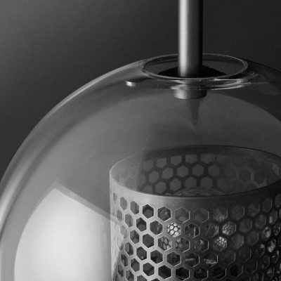 1-Bulb Wall Bracket Lantern Factory Mesh Screen Metal Wall Sconce with Glass Shade