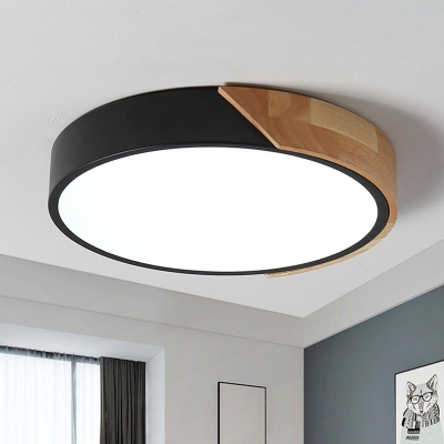 Acrylic Round Flush Light Minimalist Black and Wood Flushmount Ceiling Lamp for Bedroom