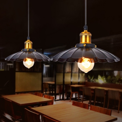 Antique Scalloped Edge Pendant Light Single-Bulb Metal Hanging Light Fixture for Restaurant