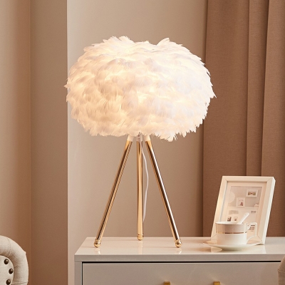 Feather Globe Shaped Table Light Nordic 1-Light Tripod Nightstand Lamp for Girls Room