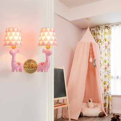 Kids Giraffe Wall Mounted Light Resin Childrens Room Reading Lamp with Fabric Shade in Pink