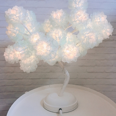 Tree-Shape Living Room Table Lamp Plastic LED Artistry Night Stand Light with USB Plug