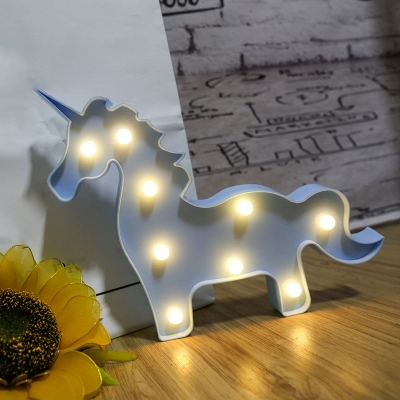Decorative LED Wall Night Lighting Multicolor Figurine Battery Night Lamp with Plastic Shade