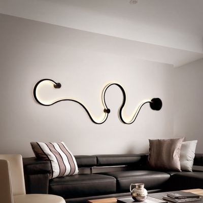 Meandering LED Sconce Lamp Minimalism Acrylic Living Room Wall Mount Light in Black