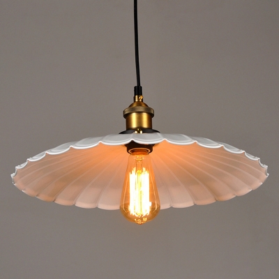 Metallic Scalloped Umbrella Hanging Lamp Vintage Single-Bulb Restaurant Lighting Pendant in White