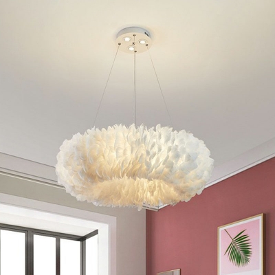 Feather Donut Shaped Chandelier Light Nordic Style 3 Heads White Pendant Light Fixture