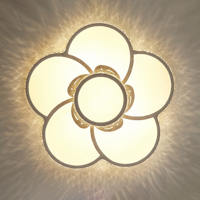 White Flower LED Flushmount Ceiling Lamp Minimalist Acrylic Flush Mount Light with Crystal Accent