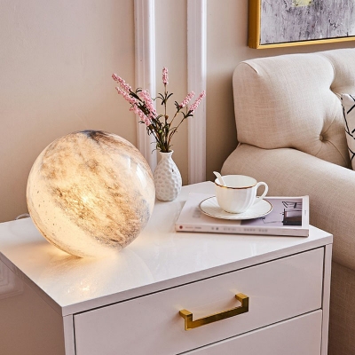 Planet Glass Globe Table Light Nordic Style Single-Bulb Nightstand Lighting for Bedroom