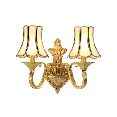 Traditional Bud Wall Mount Light Beveled Glass Wall Light Fixture in Brass for Corridor