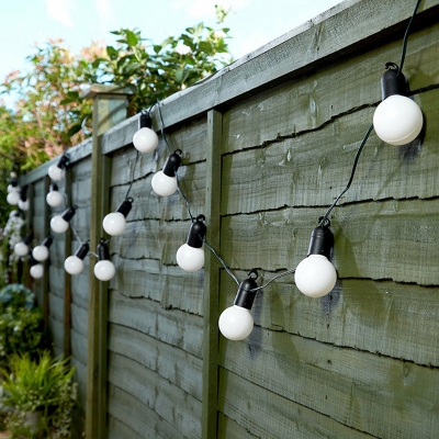 Contemporary Bulb Shaped LED String Light Plastic Courtyard Solar Powered Fairy Lighting