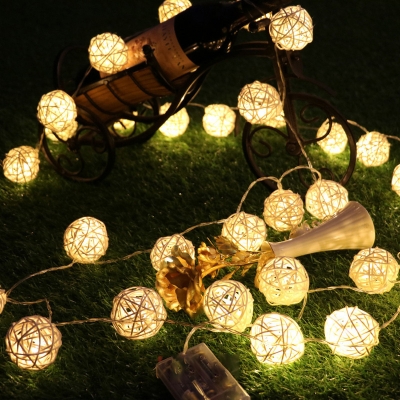 Globe Shade LED Festive Fairy Lighting Decorative Rattan White Solar Powered String Light