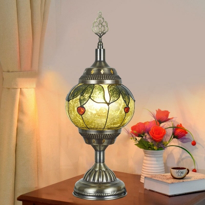 1 Head Nightstand Lamp Vintage Globe Stained Glass Night Table Lighting in Bronze