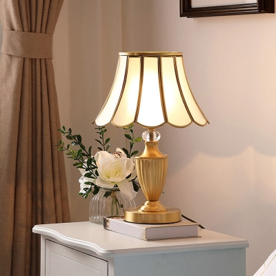 Beveled Glass Flared Nightstand Lamp Vintage Single-Bulb Living Room Table Light in Brass