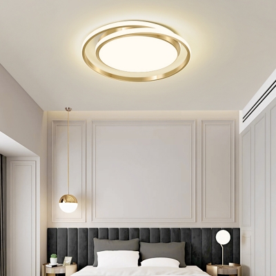 Metallic Circle Flush Ceiling Light Contemporary LED Flush Mount Lighting in Gold
