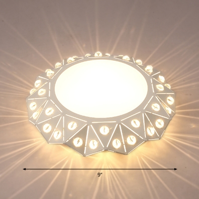 Hollowed-out Round LED Flush Mount Fixture Nordic Metal Vestibule Ceiling Light in White