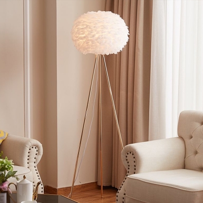 Nordic Spherical Floor Light Feather 1 Bulb Living Room Stand Up Lamp with Three-Legged Stand