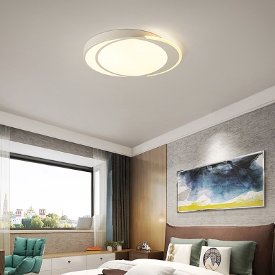 Circular LED Flush Mount Modern Acrylic Bedroom Flushmount Ceiling Light in White