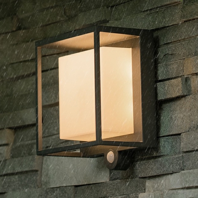 Aluminum Square Solar LED Sconce Lamp Minimalistic Black Wall Mount Lighting for Courtyard