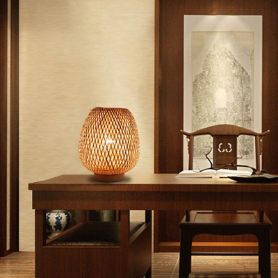 Minimalist Tulip Lantern Table Lighting Bamboo 1-Bulb Bedroom Night Lamp in Wood
