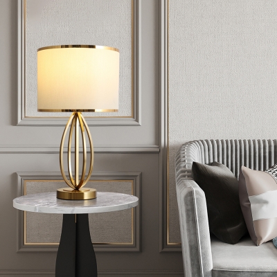 Fabric Drum Shade Table Lighting Minimalism 1-Light Living Room Nightstand Lamp Ideas