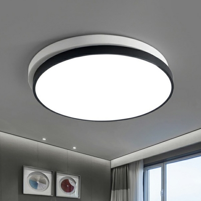 Black and White Round Ceiling Flush Mount Nordic Metal LED Flush Light for Bedroom