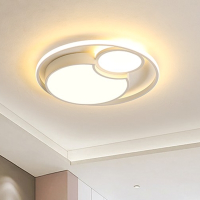 Circles Flush Ceiling Light Fixture Simple Style Metal Bedroom LED Flushmount Lighting