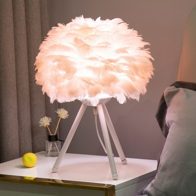 Goose Feather Domed Table Light Nordic 1-Bulb Tripod Nightstand Lamp for Bedroom