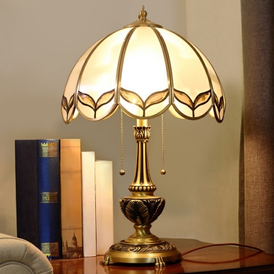 Scalloped Frosted Glass Night Lamp Antiqued 2-Light Living Room Table Light with Pull Chain Switch in Brass